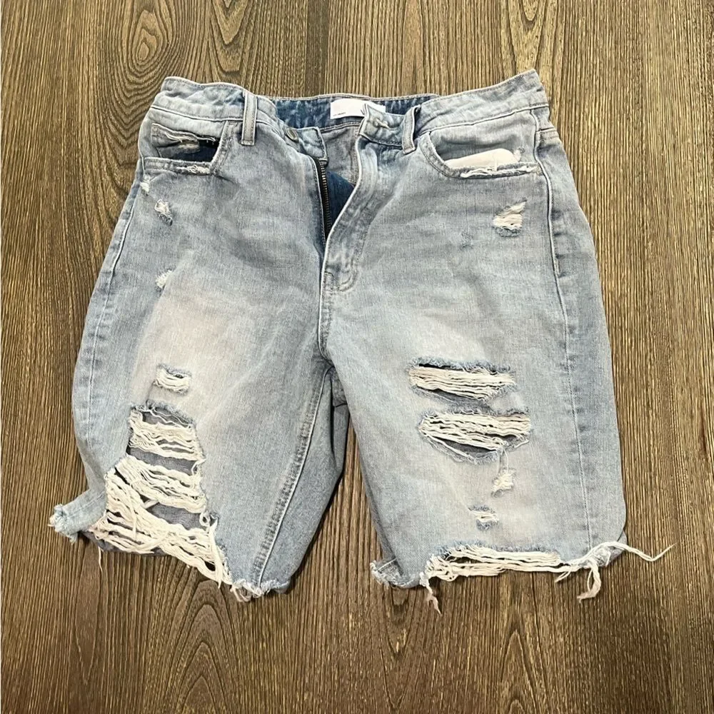 Vervet Ledro Jean Shorts High Rise Bermuda Distressed Denim Cotton Blue Wash